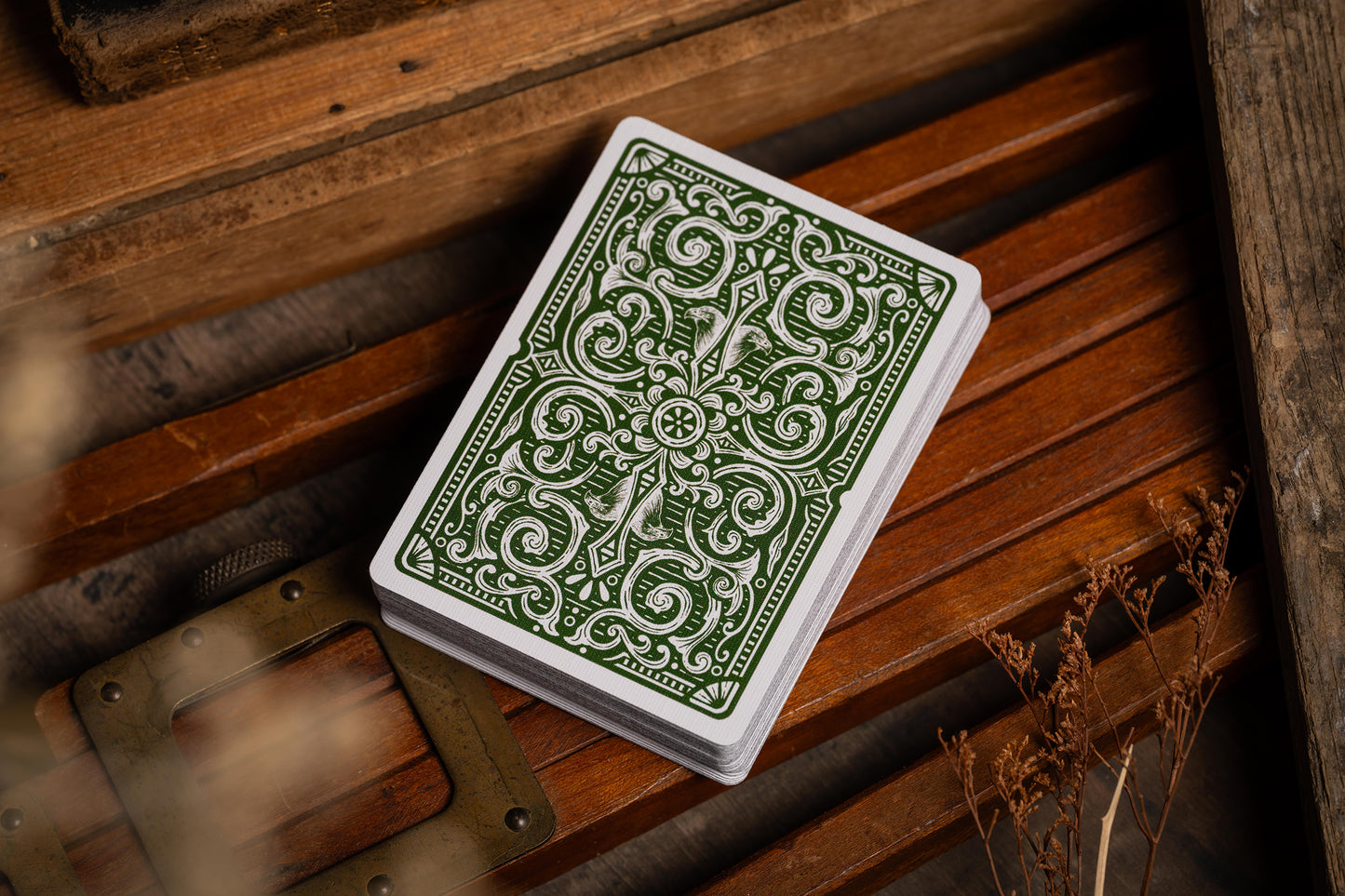 DOUBLE SET - GOLDEN EAGLE No. 7 VINTAGE PLAYING CARDS (1x STANDARD 1x GILDED)