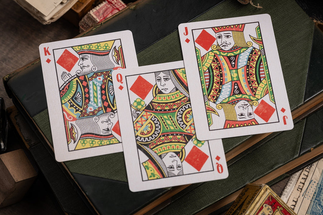The English Pattern - Court Cards From Antique To Modern